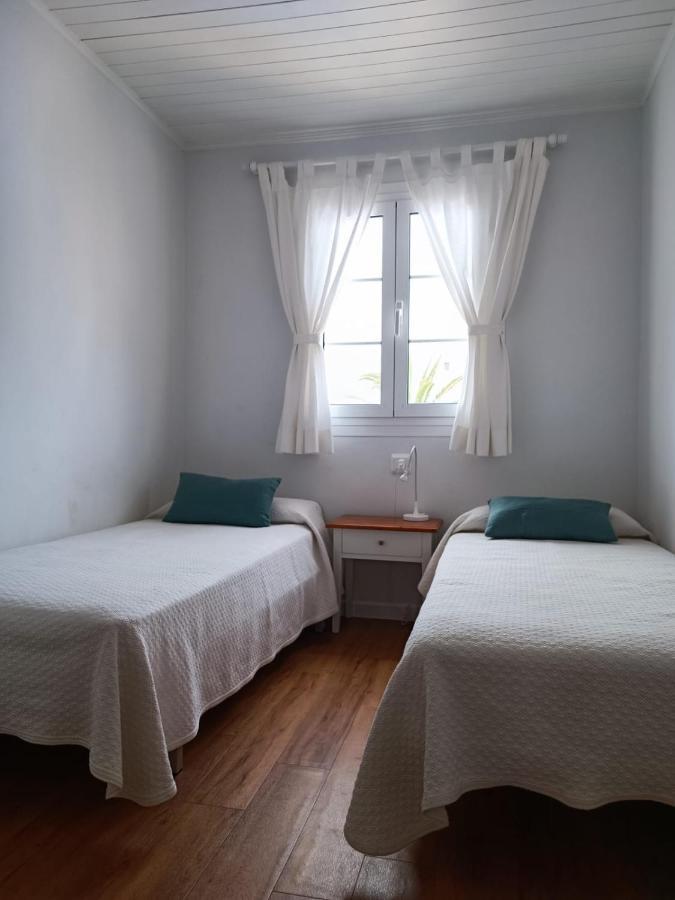 Bon Repos - B10, Apartamento Con Terraza En Cala'N Bosch Cala' en Bosch Bagian luar foto